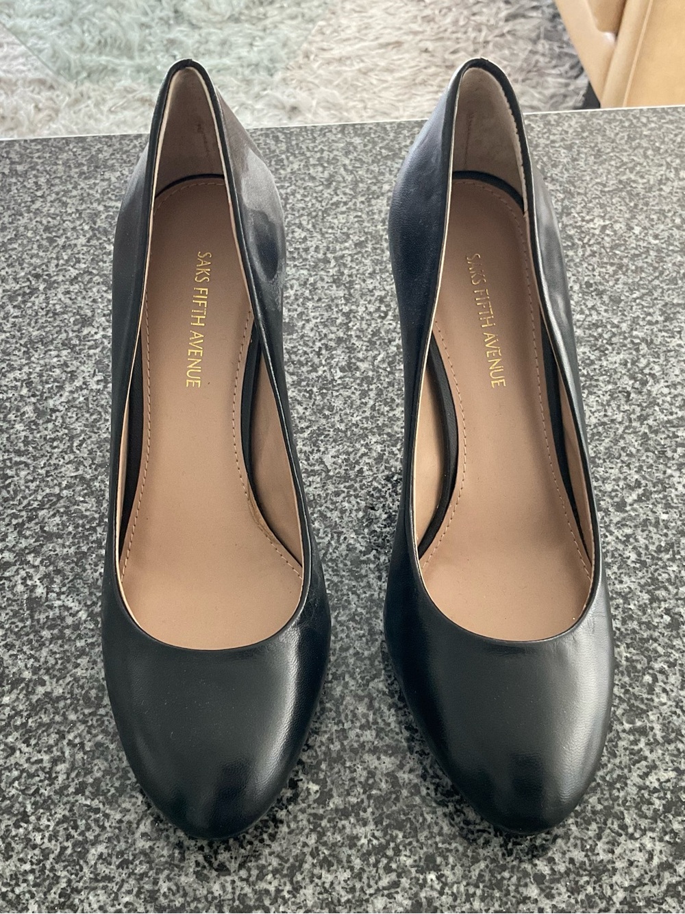 Saks Fifth Avenue Black Leather Round-Toe Pumps